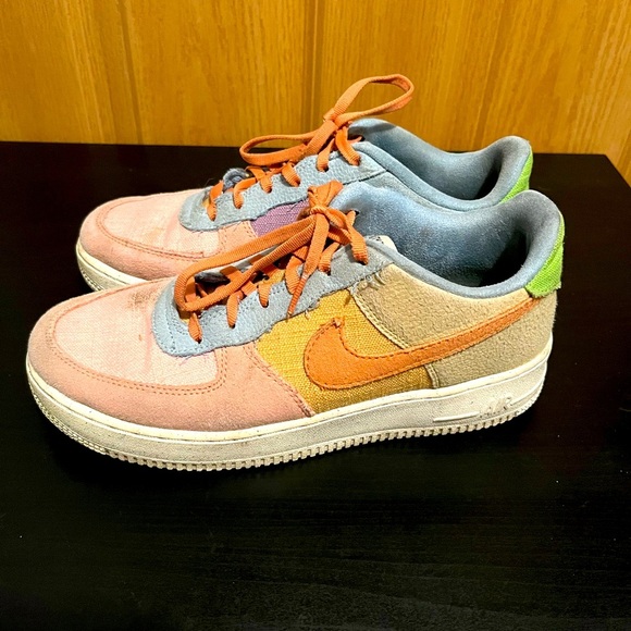 Nike Air Force 1 Sun Club Girls Shoes - Picture 1 of 14
